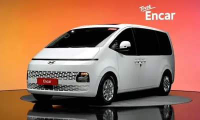 Hyundai Staria · 2023 год