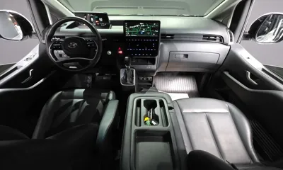 Hyundai Staria 2023, 20609 км, за 17509.08 USD - фото 7