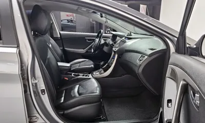 Hyundai Avante 2013, 154860 км, за 3640.38 USD - фото 26