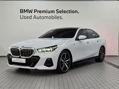 BMW 5-Series · 2024 год