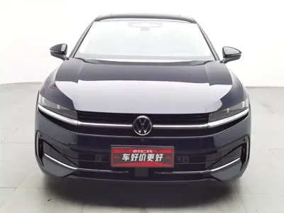 Volkswagen Magotan 2024, 16000 км, за 22924.81 USD