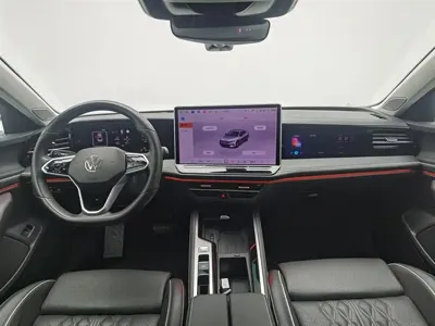 Volkswagen Magotan 2024, 16000 км, за 22924.81 USD