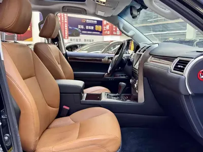 Lexus GX 2016, 190000 км, за 50200.86 USD