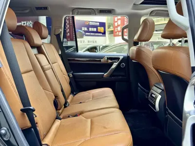 Lexus GX 2016, 190000 км, за 50200.86 USD - фото 6