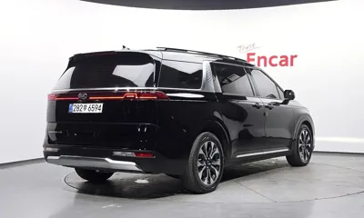 Kia Canival 2021, 82340 км, за 17329.66 USD