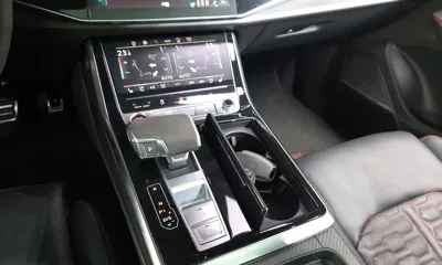 Audi RSQ8 2022, 29824 км, за 66955.5 USD - фото 9