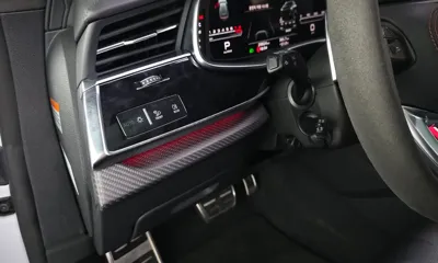 Audi RSQ8 2022, 29824 км, за 66955.5 USD - фото 32