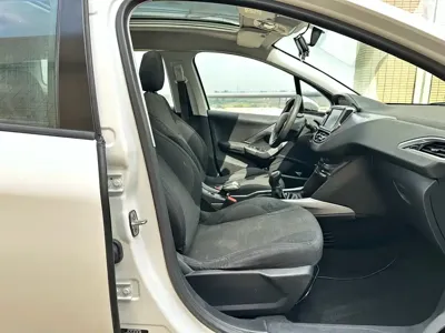 Peugeot 2008 2015, 89000 км, за 1368.43 USD - фото 18