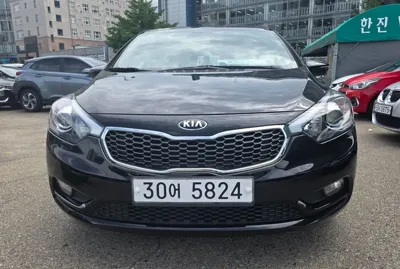 Kia K3 · 2015 год