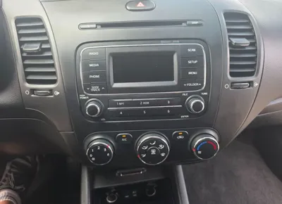 Kia K3 2015, 99764 км, за 3171.46 USD - фото 10