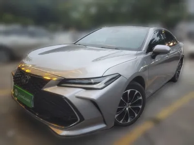 Toyota Avalon · 2023 год
