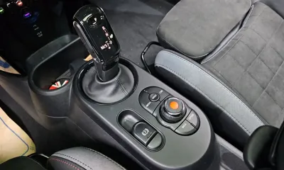 MINI Cooper 2022, 49341 км, за 13586.42 USD - фото 9