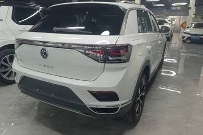 Volkswagen T-Roc 2025, 200 км, за 16530 USD - фото 6