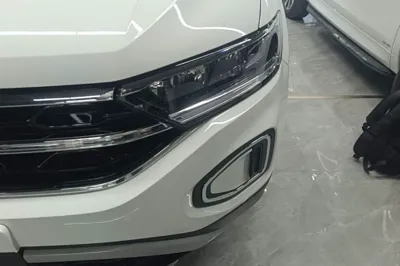 Volkswagen T-Roc 2025, 200 км, за 16530 USD - фото 8