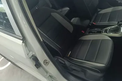 Volkswagen T-Roc 2025, 200 км, за 16530 USD - фото 19