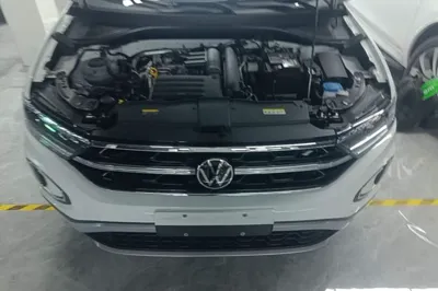 Volkswagen T-Roc 2025, 200 км, за 16530 USD - фото 24