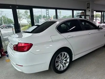 BMW 5-Series 2012, 162228 км, за 4529.34 USD