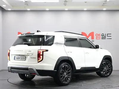 KG_Mobility_Ssangyong Torres 2023, 47000 км, за 15827.8 USD
