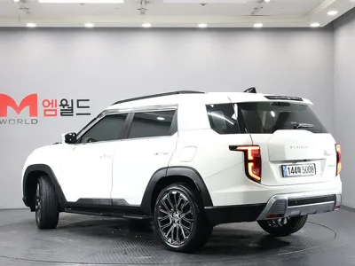 KG_Mobility_Ssangyong Torres 2023, 47000 км, за 15827.8 USD