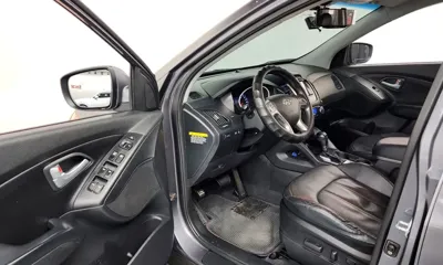 Hyundai Tucson 2015, 85239 км, за 5334.38 USD - фото 10