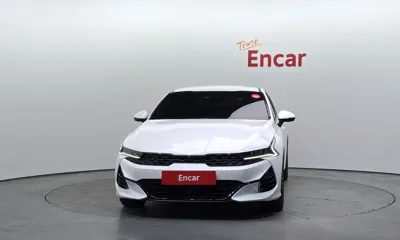 Kia K5 2023, 13113 км, за 17517.2 USD