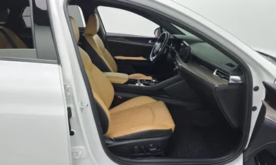 Kia K5 2023, 13113 км, за 17395.3 USD - фото 11