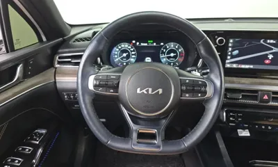 Kia K5 2023, 13113 км, за 17395.3 USD - фото 13
