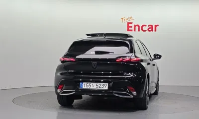 Peugeot 308 2023, 15675 км, за 21498.38 USD