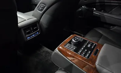 Hyundai Equus 2013, 73105 км, за 6295.13 USD - фото 17