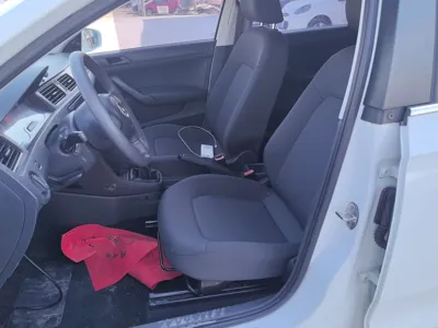 Volkswagen Santana 2015, 106200 км, за 4946 USD - фото 16