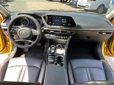 Hyundai Sonata 2020, 136320 км, за 6825.71 USD - фото 10
