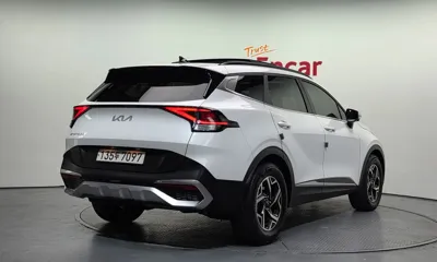 Kia Sportage 2022, 89418 км, за 16016.8 USD