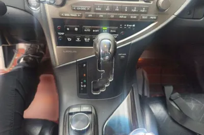 Lexus RX Classic 2014, 174100 км, за 12217 USD - фото 13