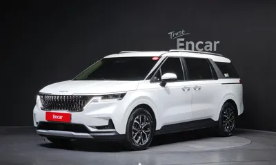 Kia Canival · 2023 год