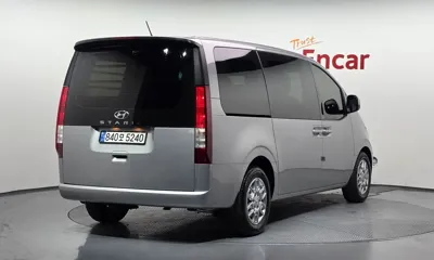 Hyundai Staria 2022, 44889 км, за 15432.7 USD