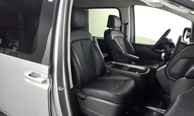 Hyundai Staria 2022, 44889 км, за 15432.7 USD - фото 12