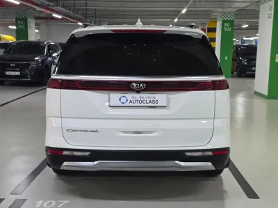 Kia Canival 2021, 56767 км, за 13784.95 USD