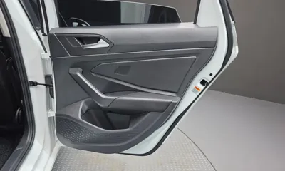 Volkswagen Jetta 2023, 34077 км, за 20021.01 USD - фото 25