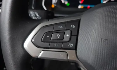 Volkswagen Jetta 2023, 34077 км, за 20021.01 USD - фото 30