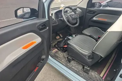 Wuling Hongguang MINIEV 2020, 28800 км, за 4972 USD - фото 18