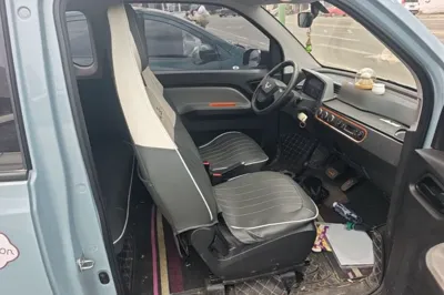 Wuling Hongguang MINIEV 2020, 28800 км, за 4972 USD - фото 19