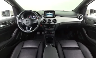 Mercedes-Benz B-Class 2018, 18437 км, за 10986.15 USD - фото 7