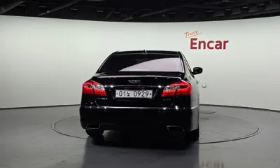 Hyundai Genesis 2013, 78890 км, за 5583.29 USD