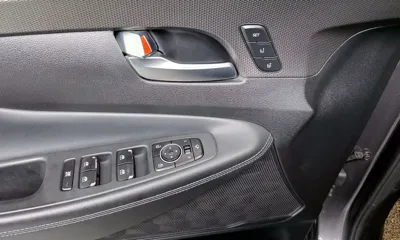 Hyundai Santafe 2019, 123221 км, за 11429.32 USD - фото 12
