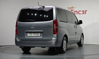 Hyundai Starex 2017, 124708 км, за 6544.16 USD