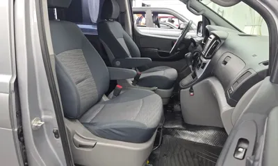 Hyundai Starex 2017, 124708 км, за 6544.16 USD - фото 11