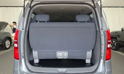 Hyundai Starex 2017, 124708 км, за 6544.16 USD - фото 20