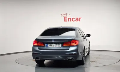 BMW 5-Series 2019, 122591 км, за 16946.92 USD