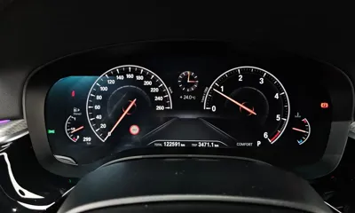 BMW 5-Series 2019, 122591 км, за 16946.92 USD - фото 8