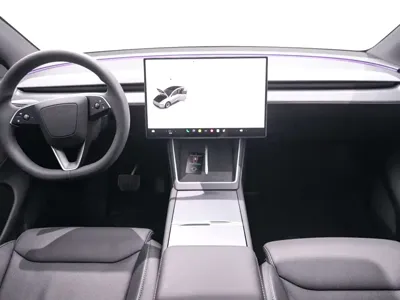 Tesla Model Y L